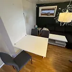 Appartement Mellom Fjell Og Fjaere Tromsø